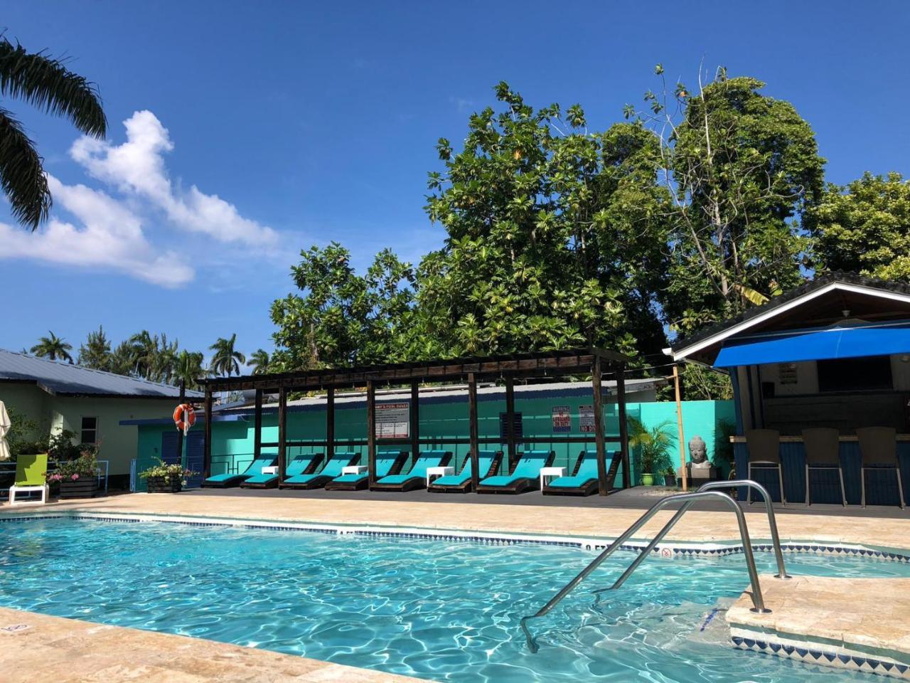 מונטגו ביי Toby'S Resort מראה חיצוני תמונה
